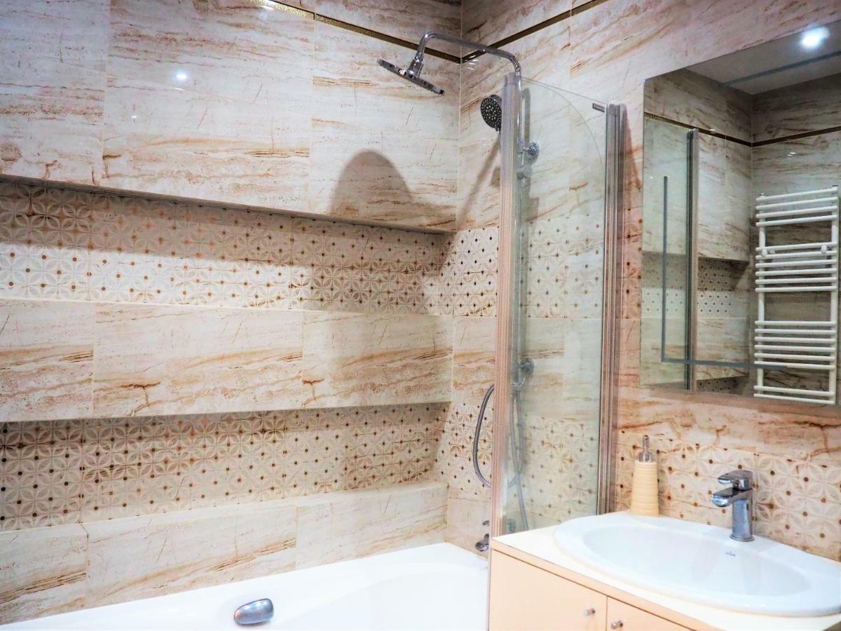 Apartament 3 Pokoje, Parking, Balkon - Gdansk Centrum エクステリア 写真